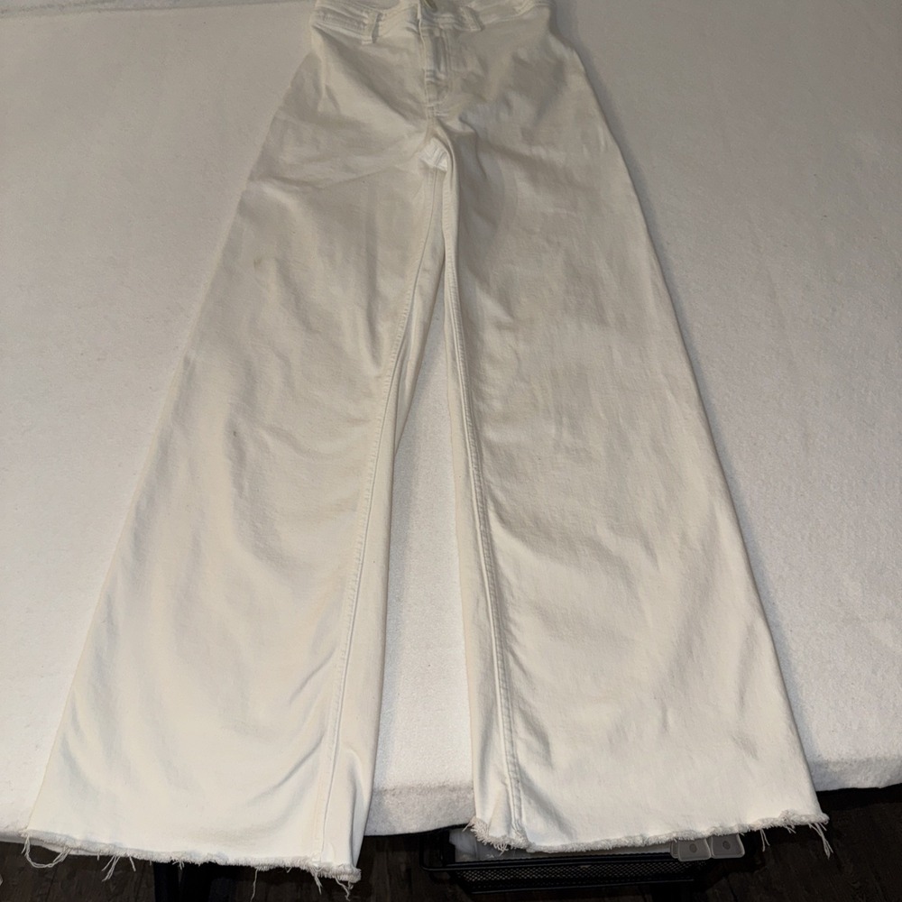 Zara Cotton White Bell Jeans/size 4
